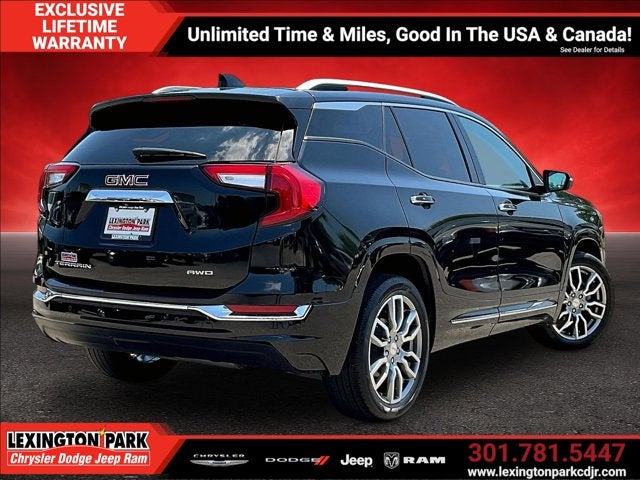 2023 GMC Terrain AWD Denali