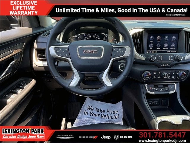 2023 GMC Terrain AWD Denali