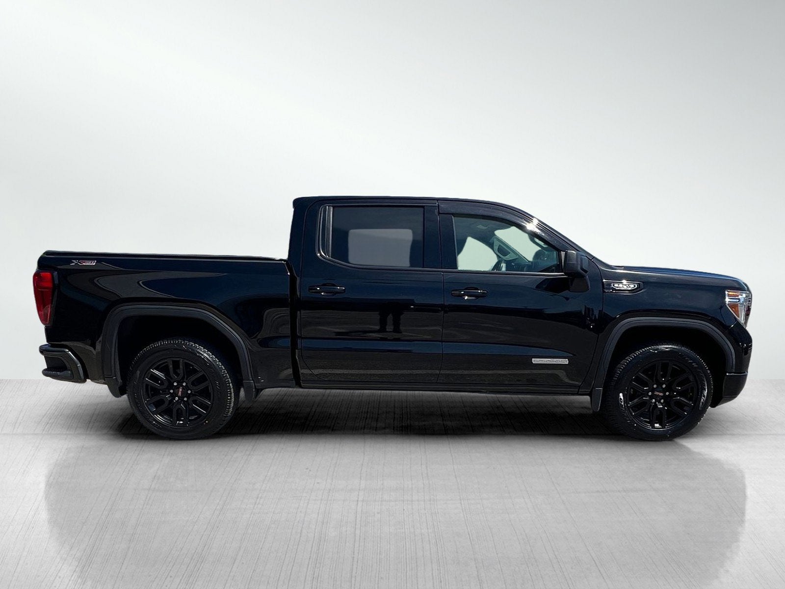 2021 GMC Sierra 1500 4WD Crew Cab Short Box Elevation