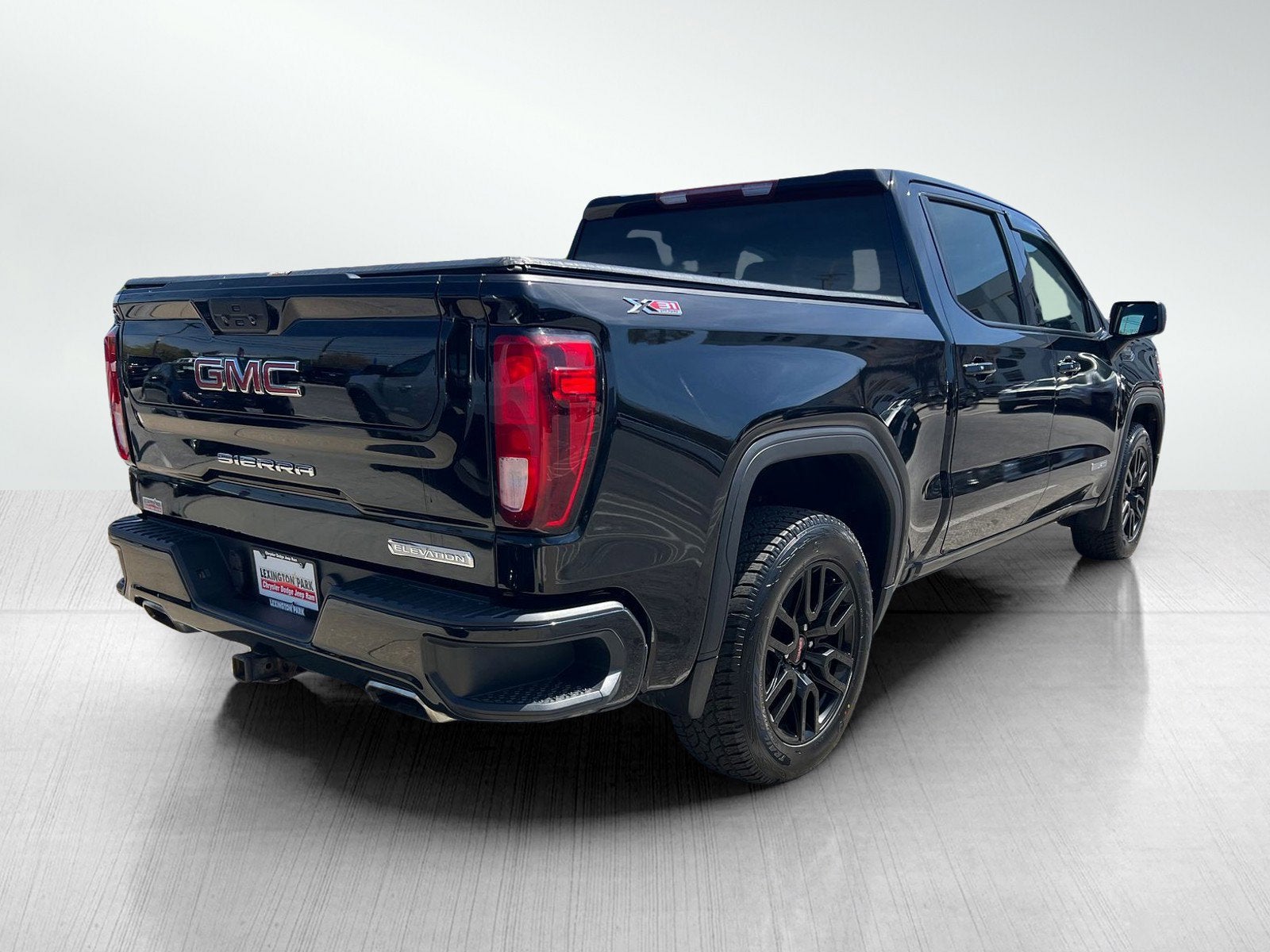 2021 GMC Sierra 1500 4WD Crew Cab Short Box Elevation
