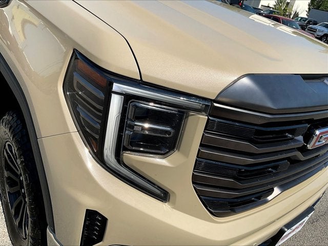 2022 GMC Sierra 1500 4WD Crew Cab Short Box AT4X