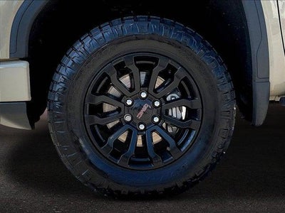 2022 GMC Sierra 1500 4WD Crew Cab Short Box AT4X