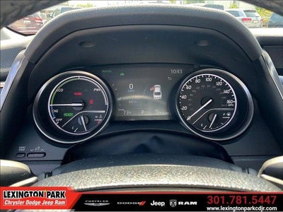 2024 Toyota Camry Hybrid XSE