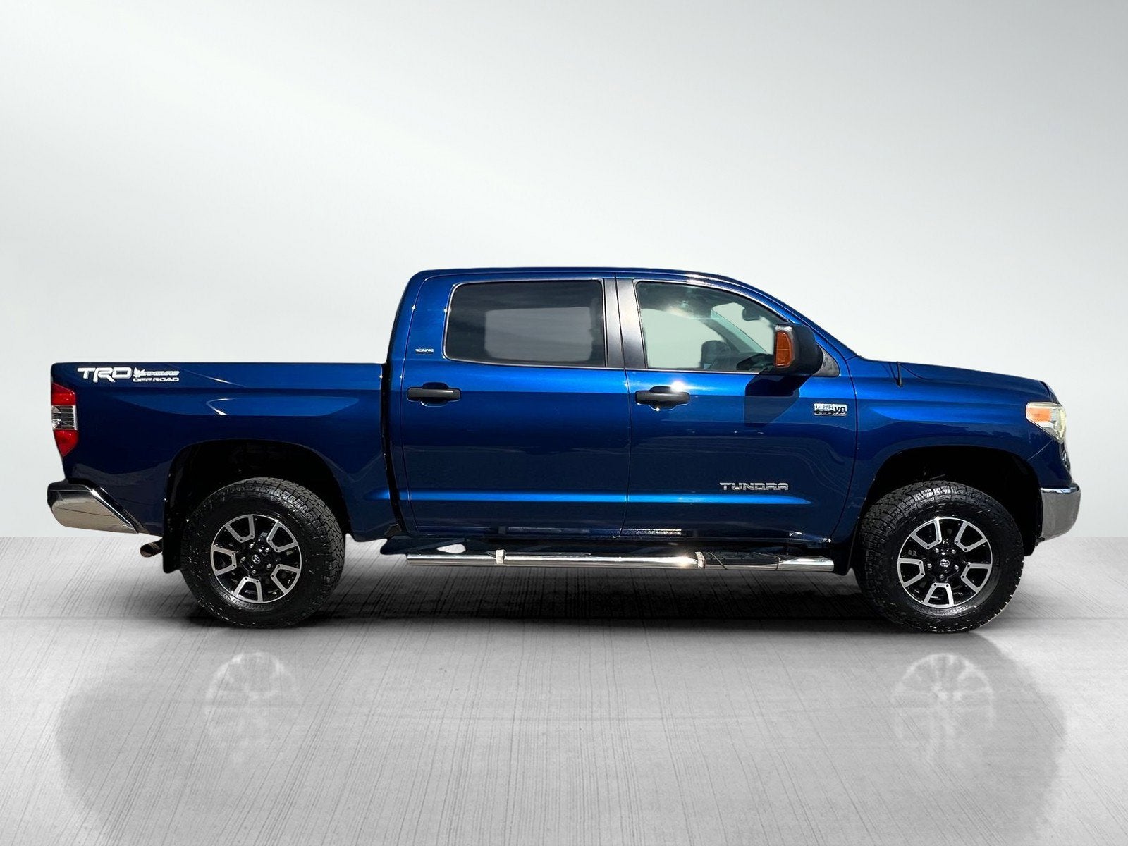 2014 Toyota Tundra SR5 5.7L V8