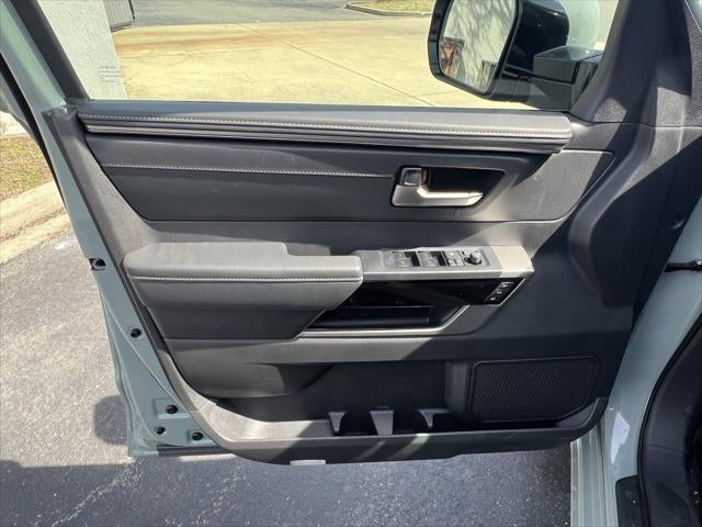 2026 Toyota Tundra Limited CrewMax 5.5' Bed