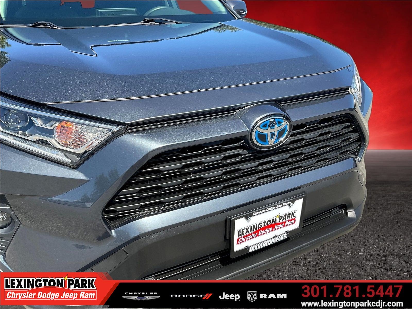 2021 Toyota RAV4 Hybrid XLE