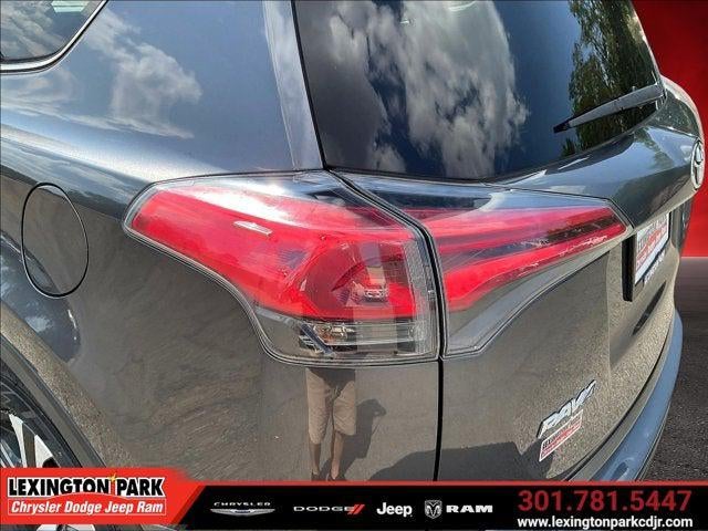 2017 Toyota RAV4 LE