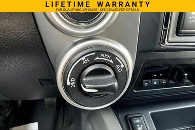 2020 Nissan Titan SV