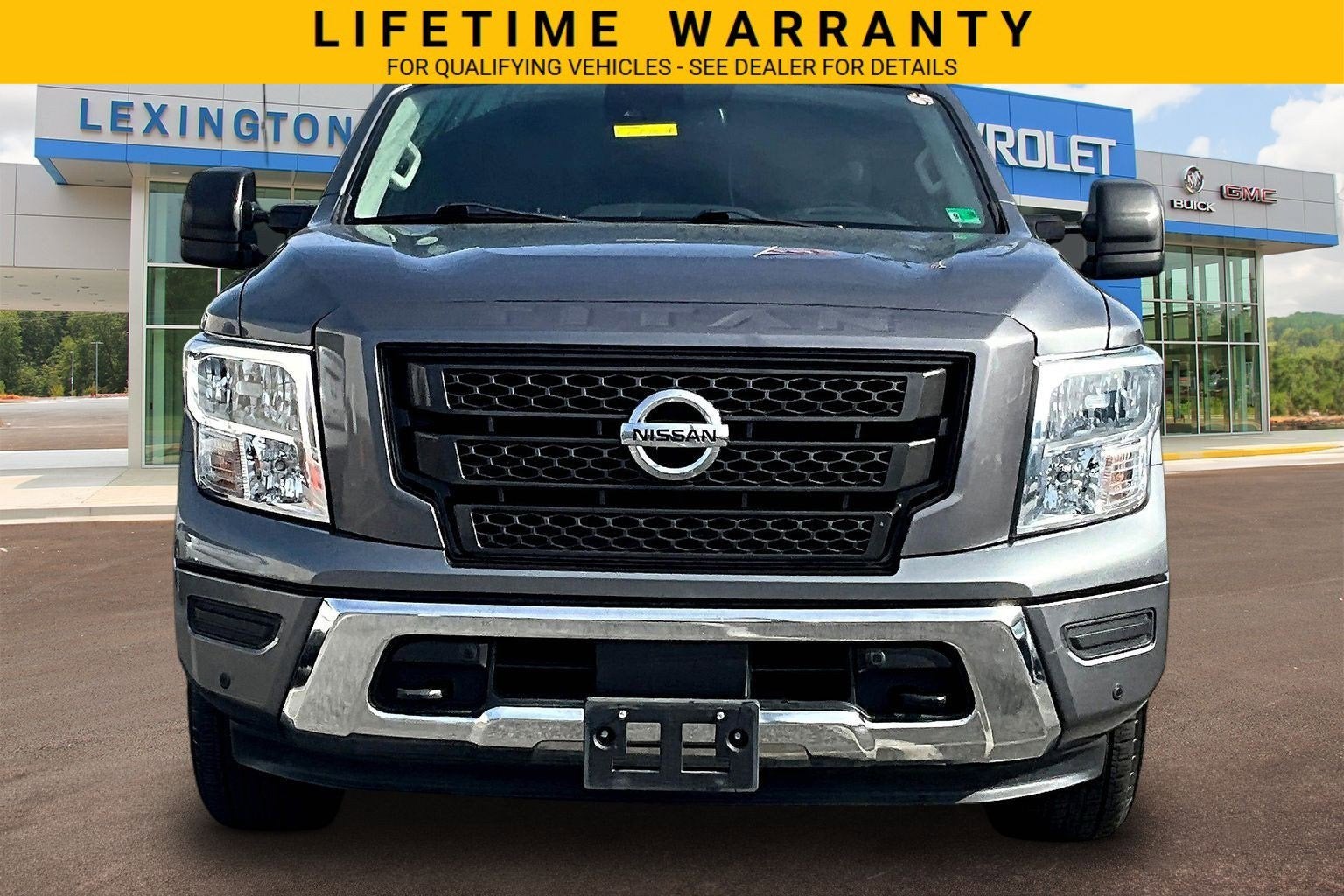 2020 Nissan Titan SV