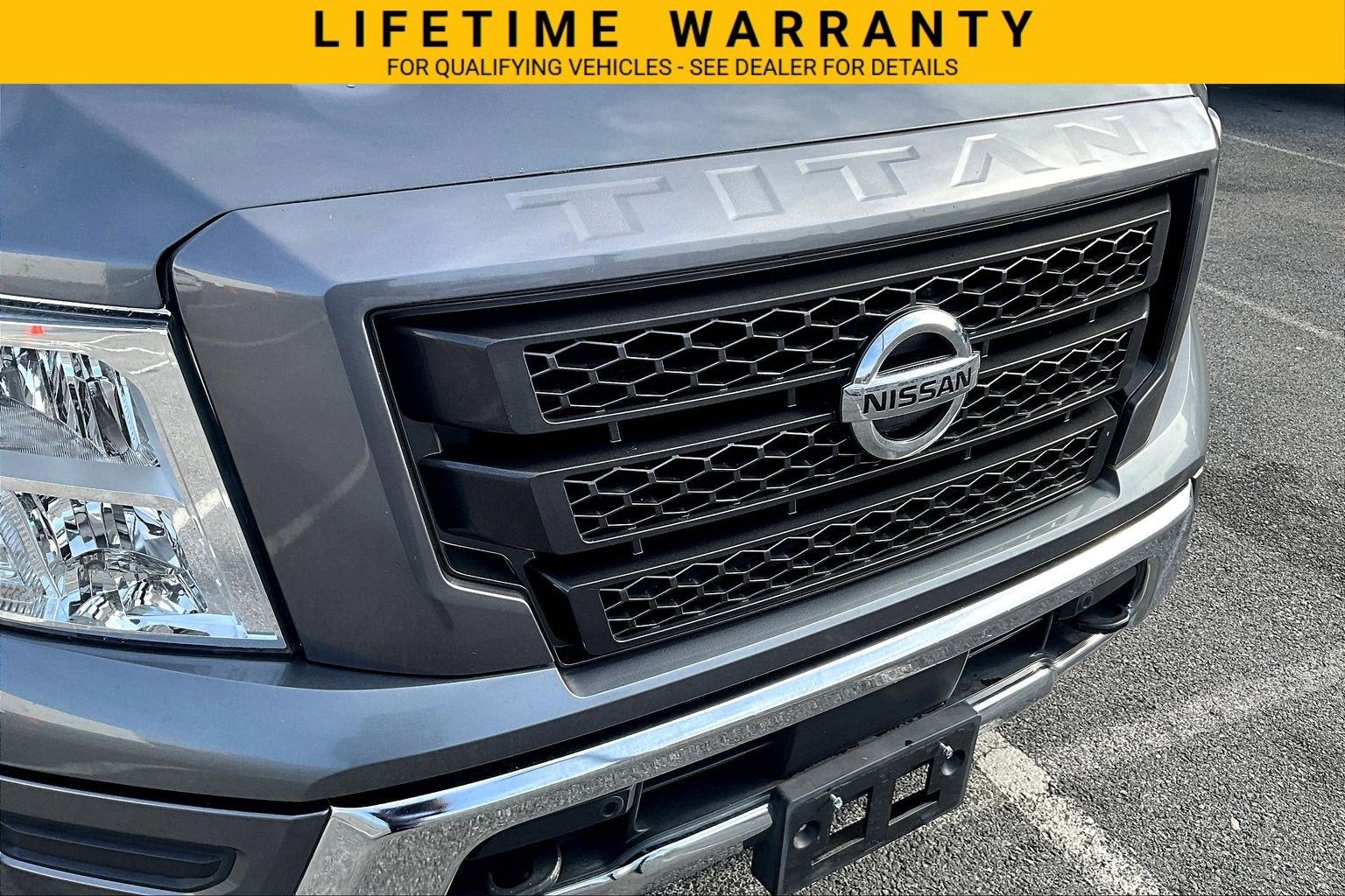 2020 Nissan Titan SV