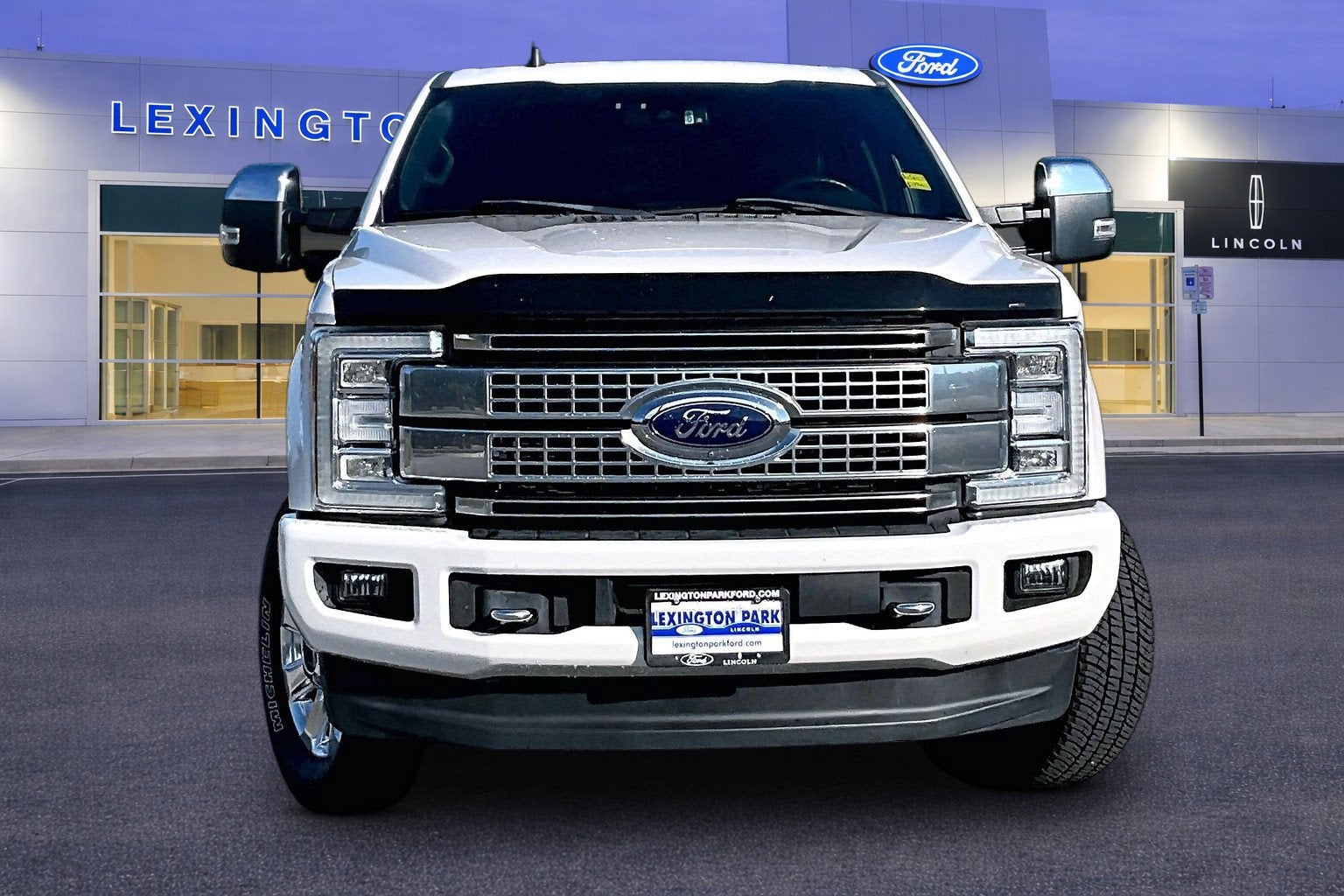 2019 Ford Super Duty F-350 SRW Platinum