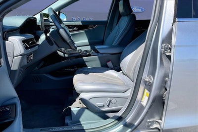 2021 Lincoln Nautilus Reserve