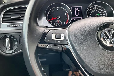 2018 Volkswagen Golf SportWagen TSI S
