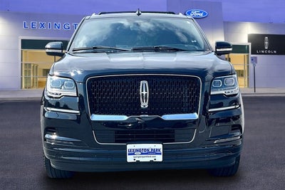 2023 Lincoln Navigator Reserve