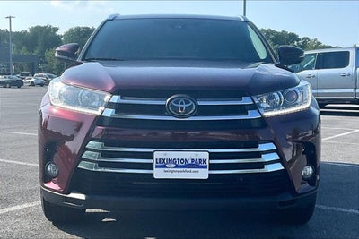 2018 Toyota Highlander Base