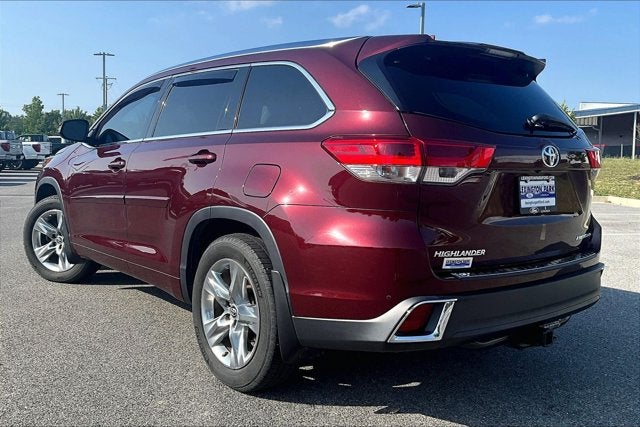 2018 Toyota Highlander Base