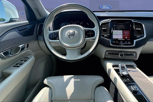 2022 Volvo XC90 Recharge Plug-In Hybrid Inscription