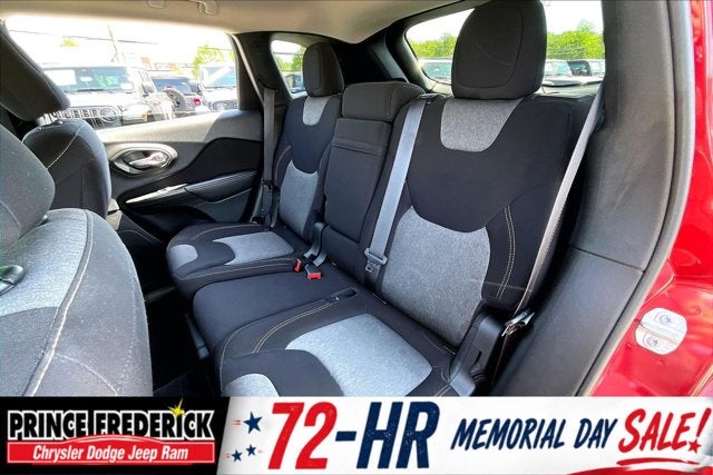 2017 Jeep Cherokee Altitude FWD