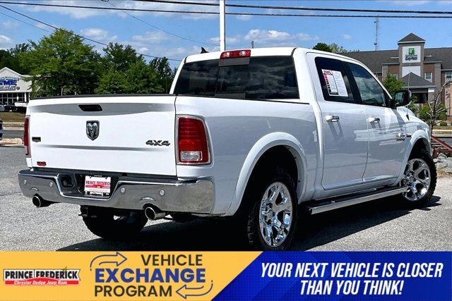 2018 RAM 1500 Laramie Crew Cab 4x4 5'7' Box