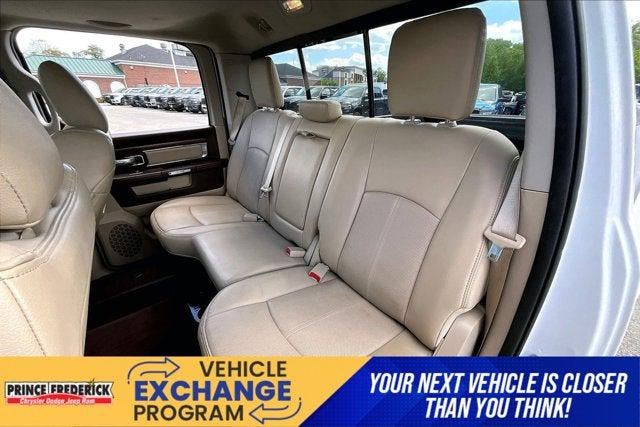 2018 RAM 1500 Laramie Crew Cab 4x4 5'7' Box