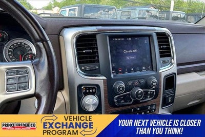 2018 RAM 1500 Laramie Crew Cab 4x4 5'7' Box