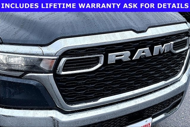 2025 RAM 1500 Big Horn Crew Cab 4x4 5'7' Box
