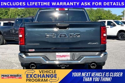 2025 RAM 1500 Big Horn Crew Cab 4x4 5'7' Box