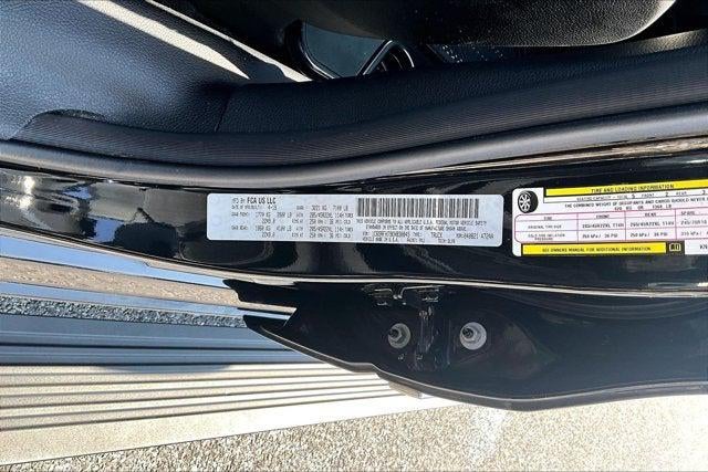 2019 RAM 1500 Limited Crew Cab 4x4 5'7' Box