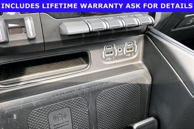 2024 RAM 1500 Laramie Crew Cab 4x4 5'7' Box