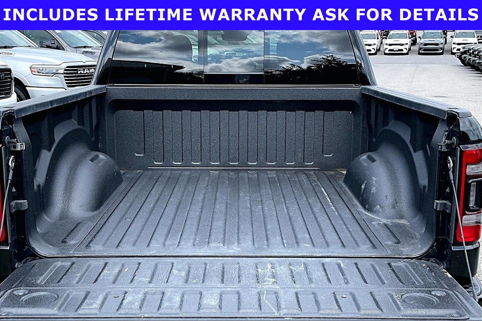 2024 RAM 1500 Laramie Crew Cab 4x4 5'7' Box