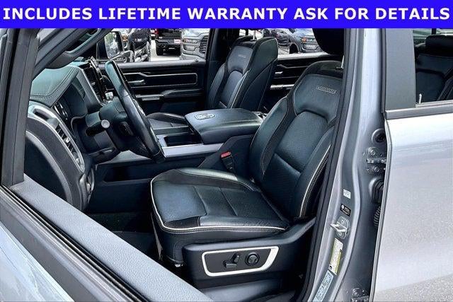 2022 RAM 1500 Laramie Crew Cab 4x4 5'7' Box