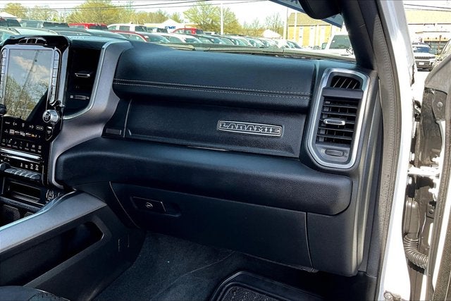 2023 RAM 1500 Laramie Crew Cab 4x4 5'7' Box