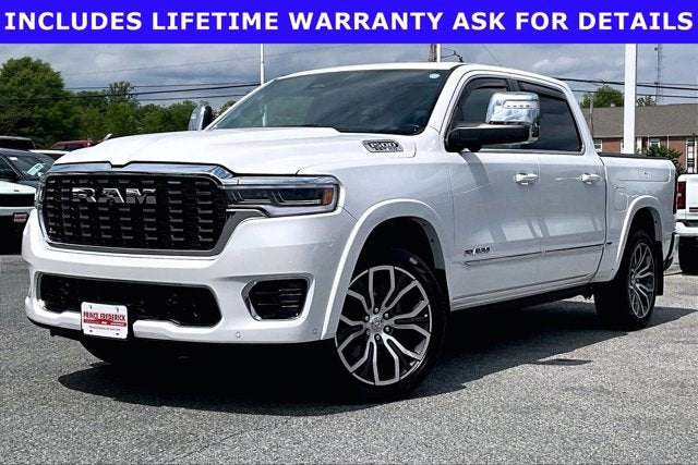 2025 RAM 1500 Tungsten Crew Cab 4x4 5'7' Box