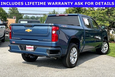 2024 Chevrolet Silverado 1500 4WD Crew Cab Short Bed Custom