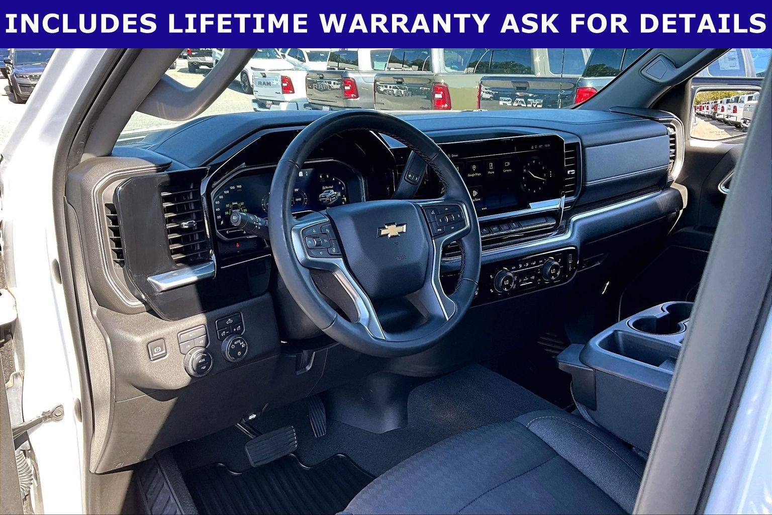 2023 Chevrolet Silverado 1500 4WD Crew Cab Short Bed LT with 2FL