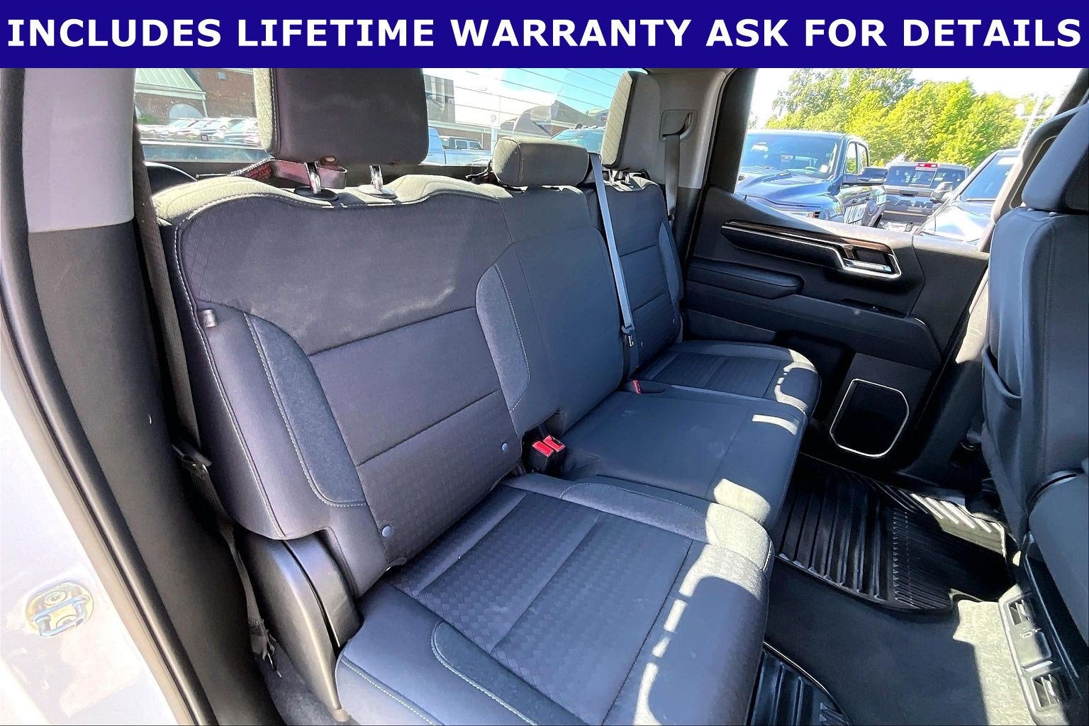 2023 Chevrolet Silverado 1500 4WD Crew Cab Short Bed LT with 2FL