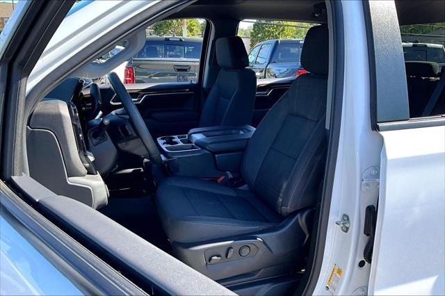 2023 Chevrolet Silverado 1500 4WD Crew Cab Short Bed LT with 2FL