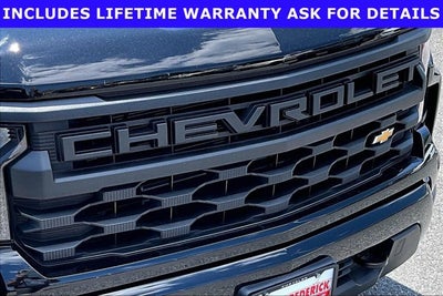 2025 Chevrolet Silverado 1500 Custom