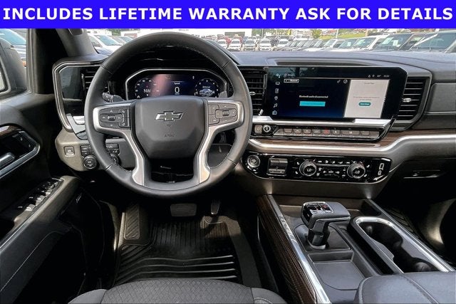 2025 Chevrolet Silverado 1500 4WD Crew Cab Standard Bed RST