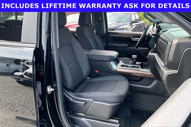 2025 Chevrolet Silverado 1500 4WD Crew Cab Standard Bed RST