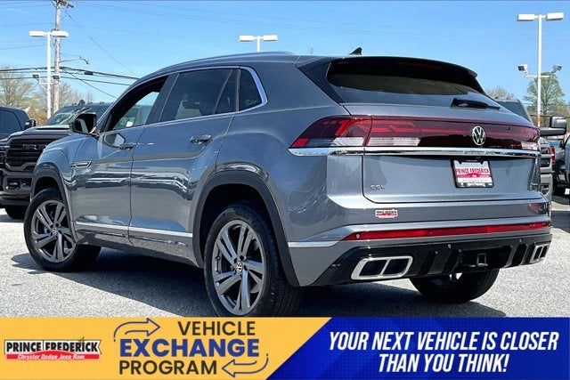 2024 Volkswagen Atlas Cross Sport 2.0T SEL R-Line