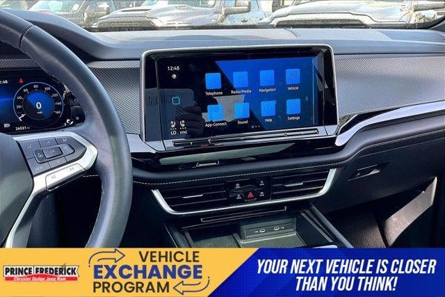 2024 Volkswagen Atlas Cross Sport 2.0T SEL R-Line