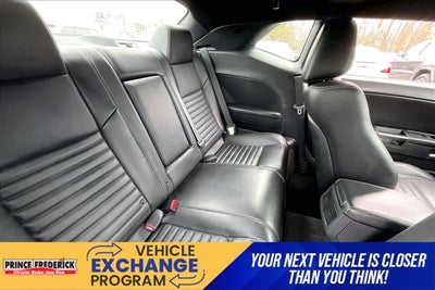 2014 Dodge Challenger SXT Plus