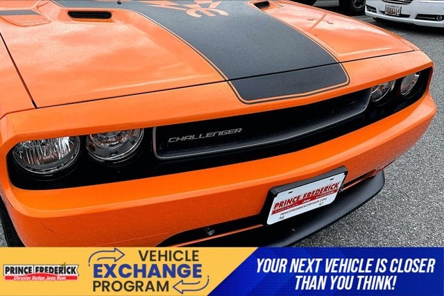 2014 Dodge Challenger SXT Plus