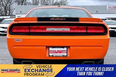 2014 Dodge Challenger SXT Plus