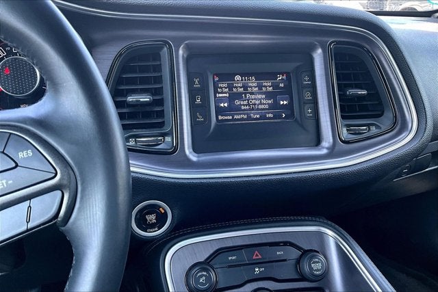 2015 Dodge Challenger SXT