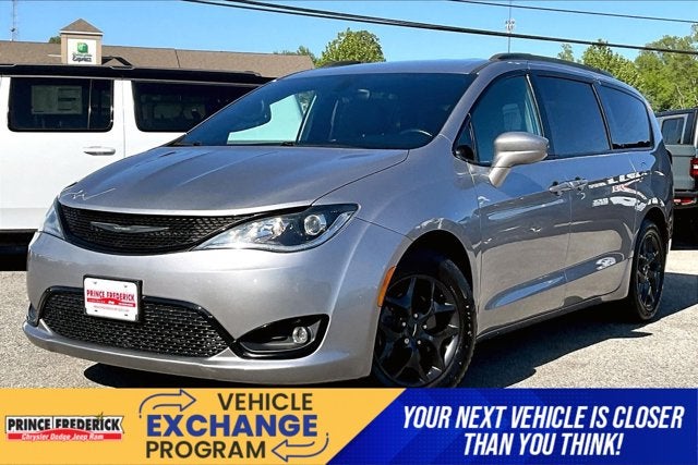 2018 Chrysler Pacifica Touring L