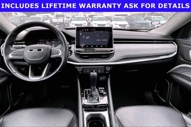 2022 Jeep Compass Latitude FWD