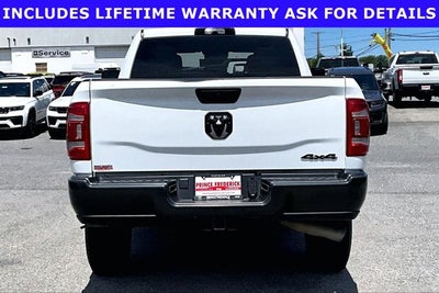 2024 RAM 3500 Tradesman Crew Cab 4x4 6'4' Box