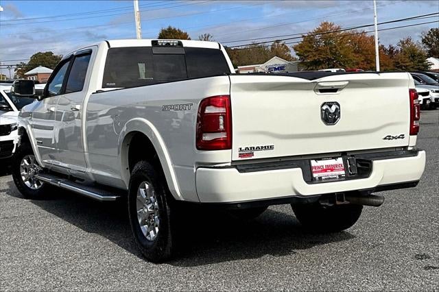 2020 RAM 3500 Laramie Crew Cab 4x4 8' Box